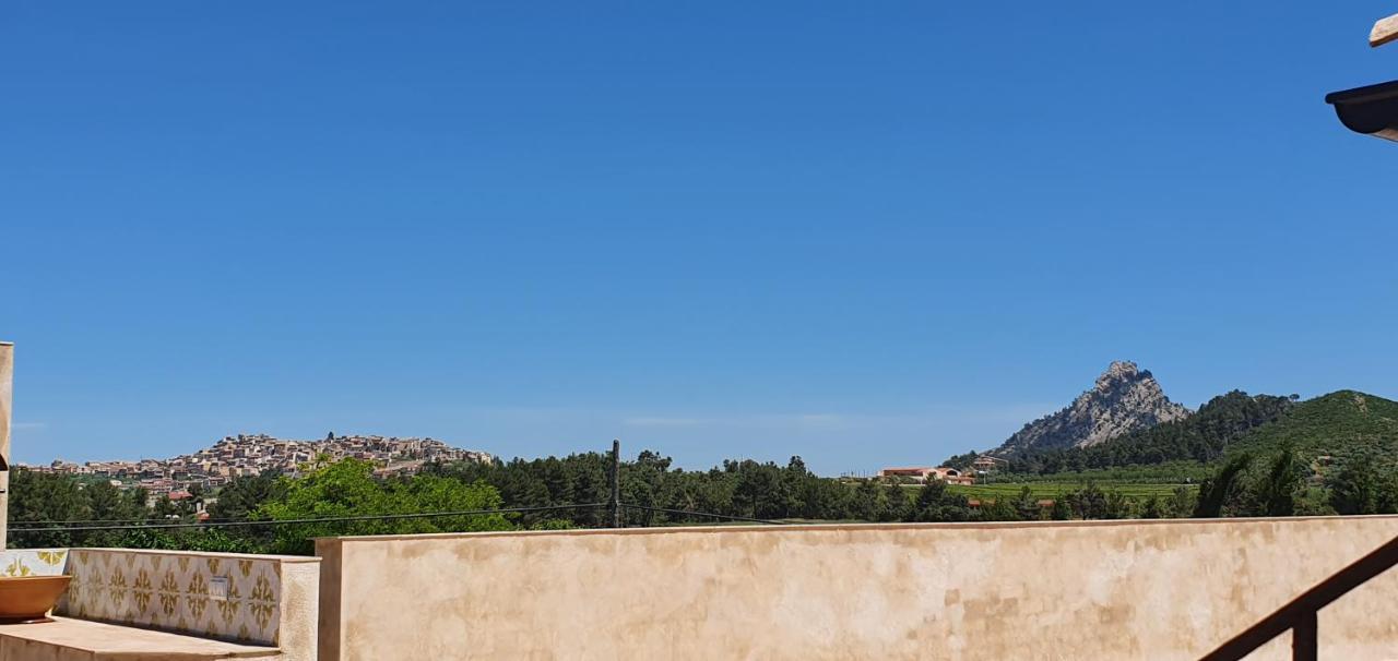 Apartamentos La Venta Del Rome Horta de Sant Joan Eksteriør billede
